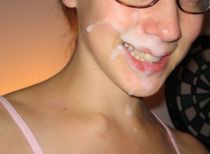 Nice blowjob in bathroom