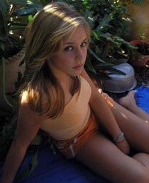Anna Vintage Teen Photo